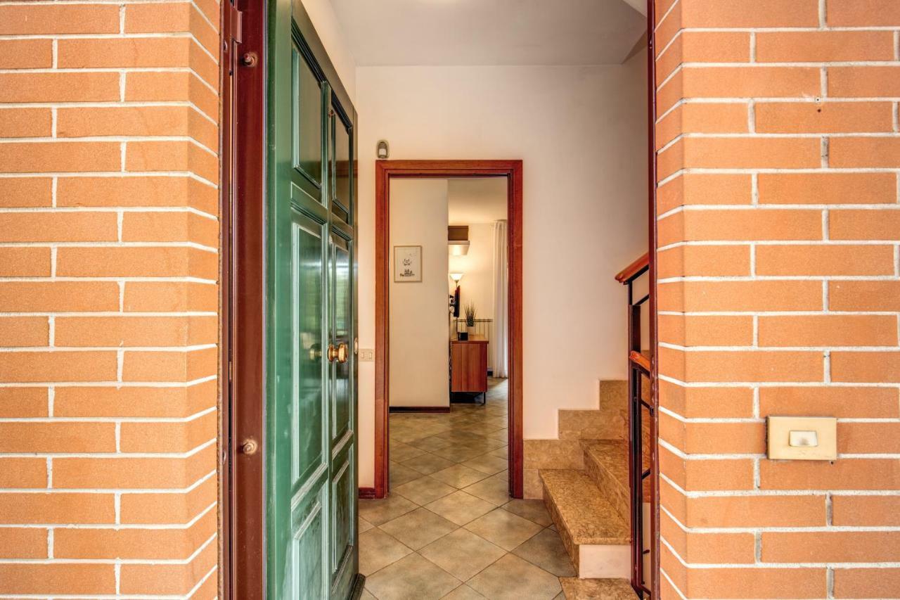 House Between Rome And The Sea Villa