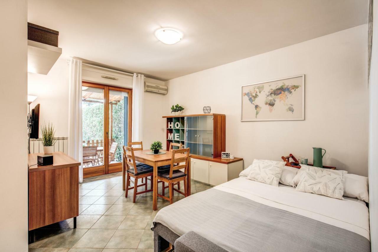 House Between Rome And The Sea * Casal Palocco
