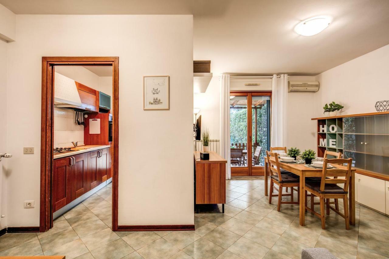 House Between Rome And The Sea Villa